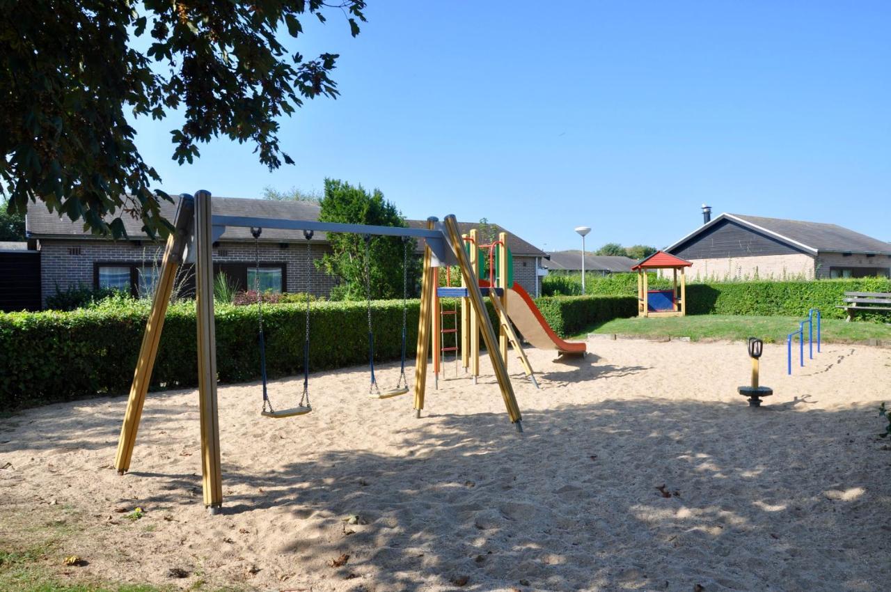 Boerenslag 10 Villa Sint Maartensvlotbrug Luaran gambar
